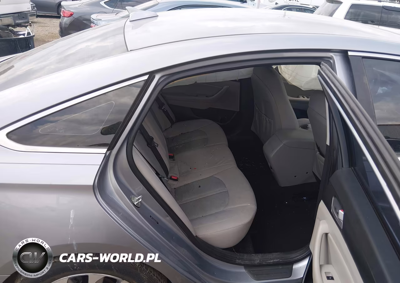 2017 Hyundai Sonata Sport VIN:5NPE34AF8HH538144 - 8