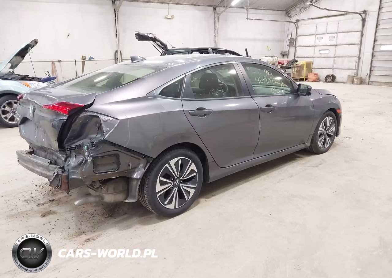 2018 Honda Civic Ex-T VIN:JHMFC1F35JX040817 - 4