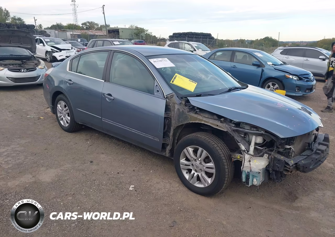 2012 Nissan Altima Base – zdjęcie 1 z 16