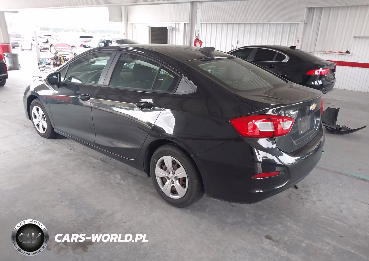 2018 Chevrolet Cruze Ls Auto VIN:1G1BC5SM1J7221962 - 3