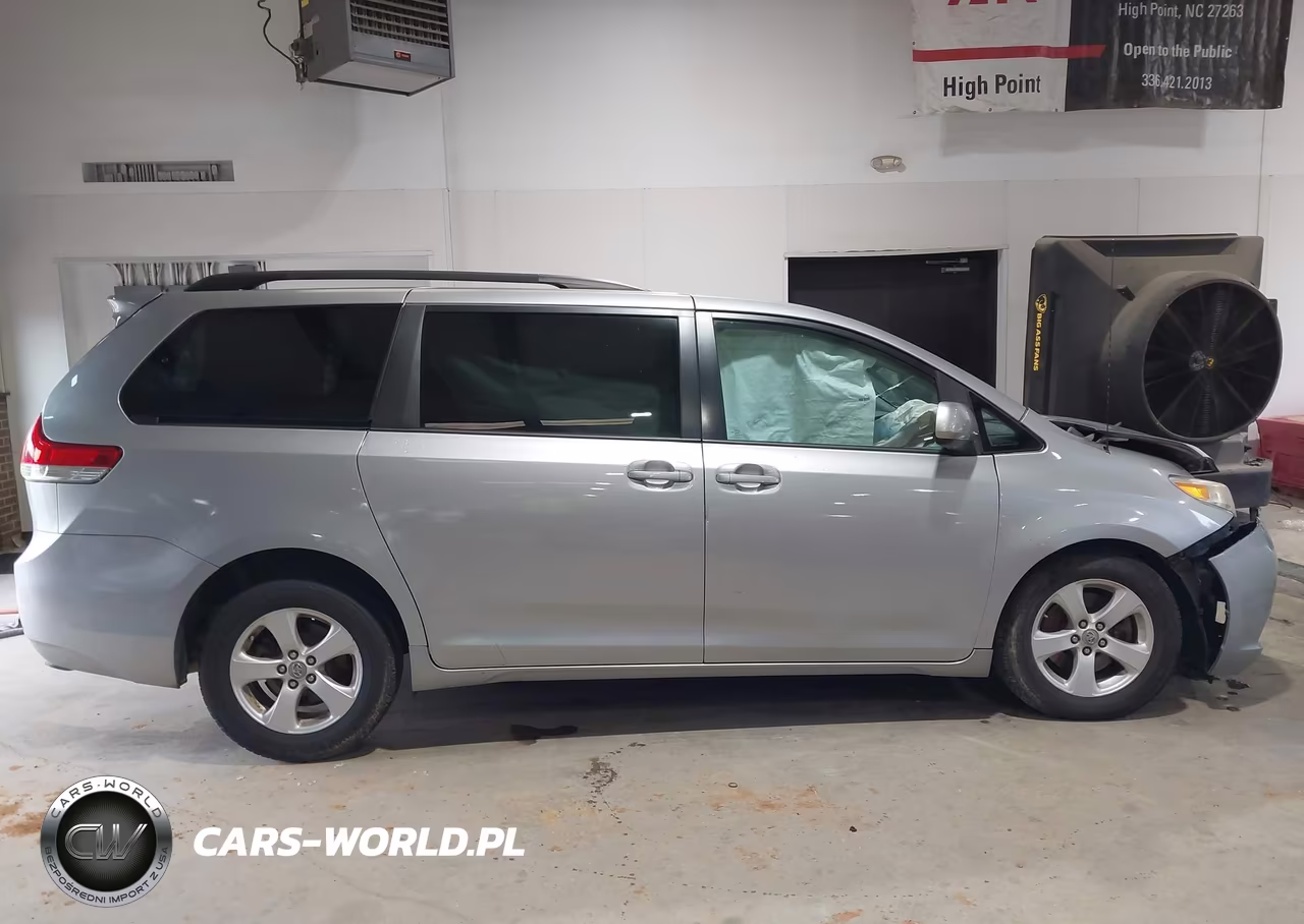 2012 Toyota Sienna Le V6 8 Passenger VIN:5TDKK3DC3CS228228 - 13