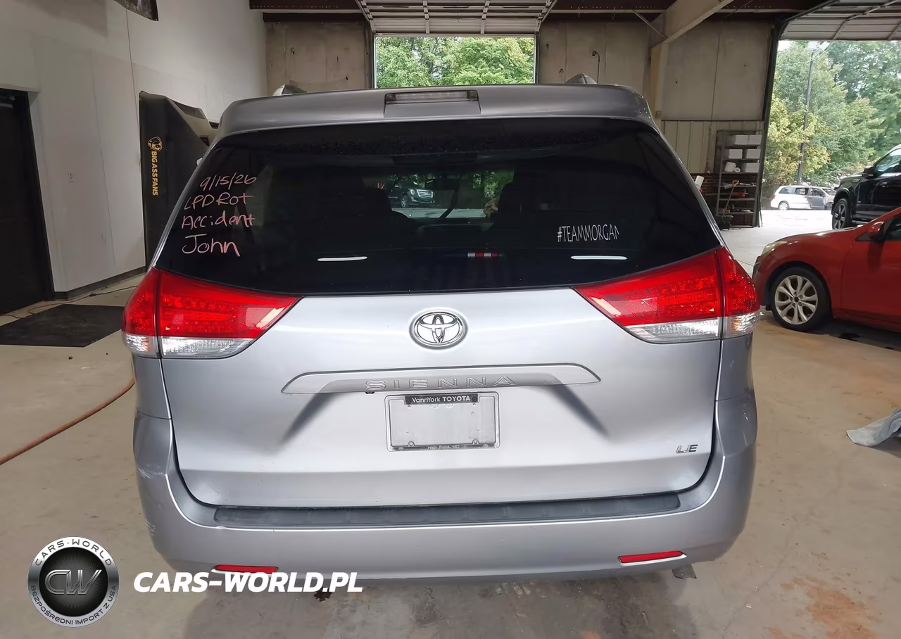 2012 Toyota Sienna Le V6 8 Passenger VIN:5TDKK3DC3CS228228 - 16