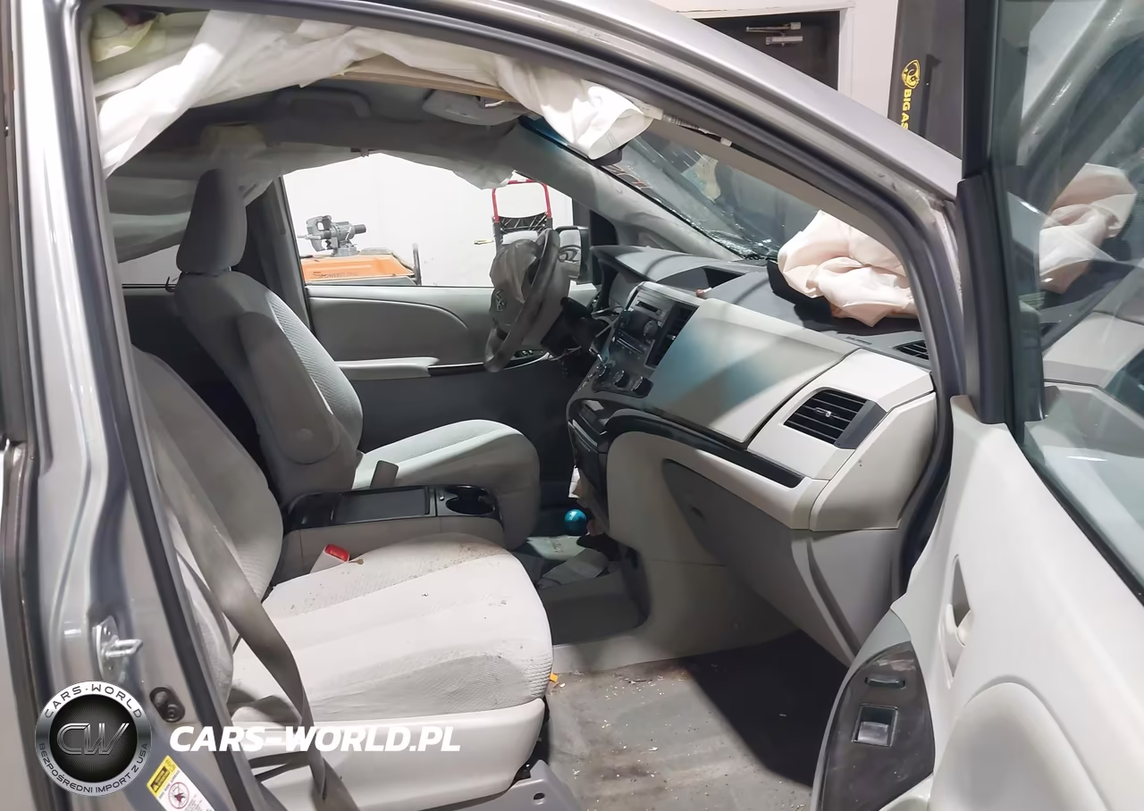 2012 Toyota Sienna Le V6 8 Passenger VIN:5TDKK3DC3CS228228 - 5