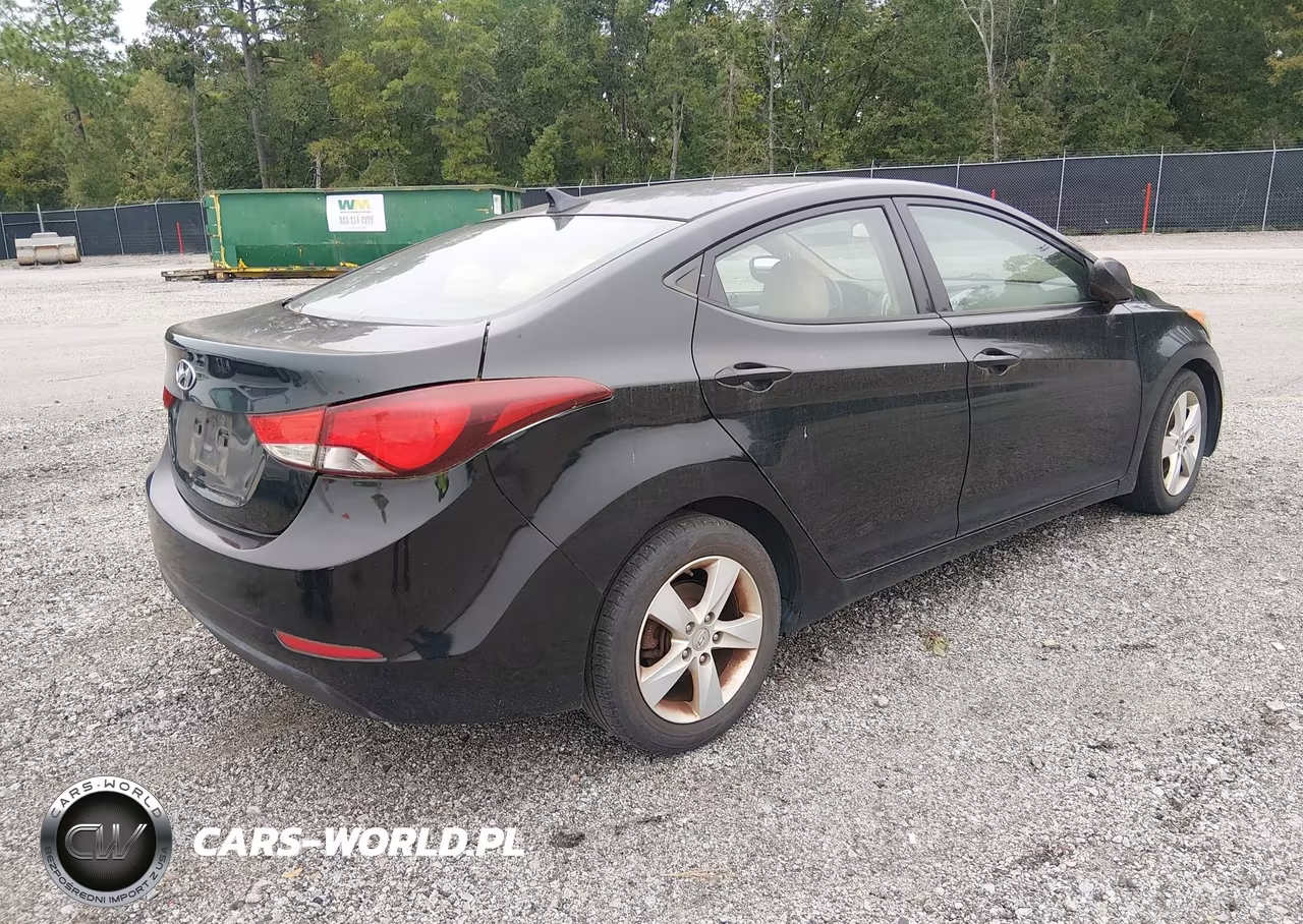 2013 Hyundai Elantra Gls VIN:5NPDH4AE1DH296683 - 4