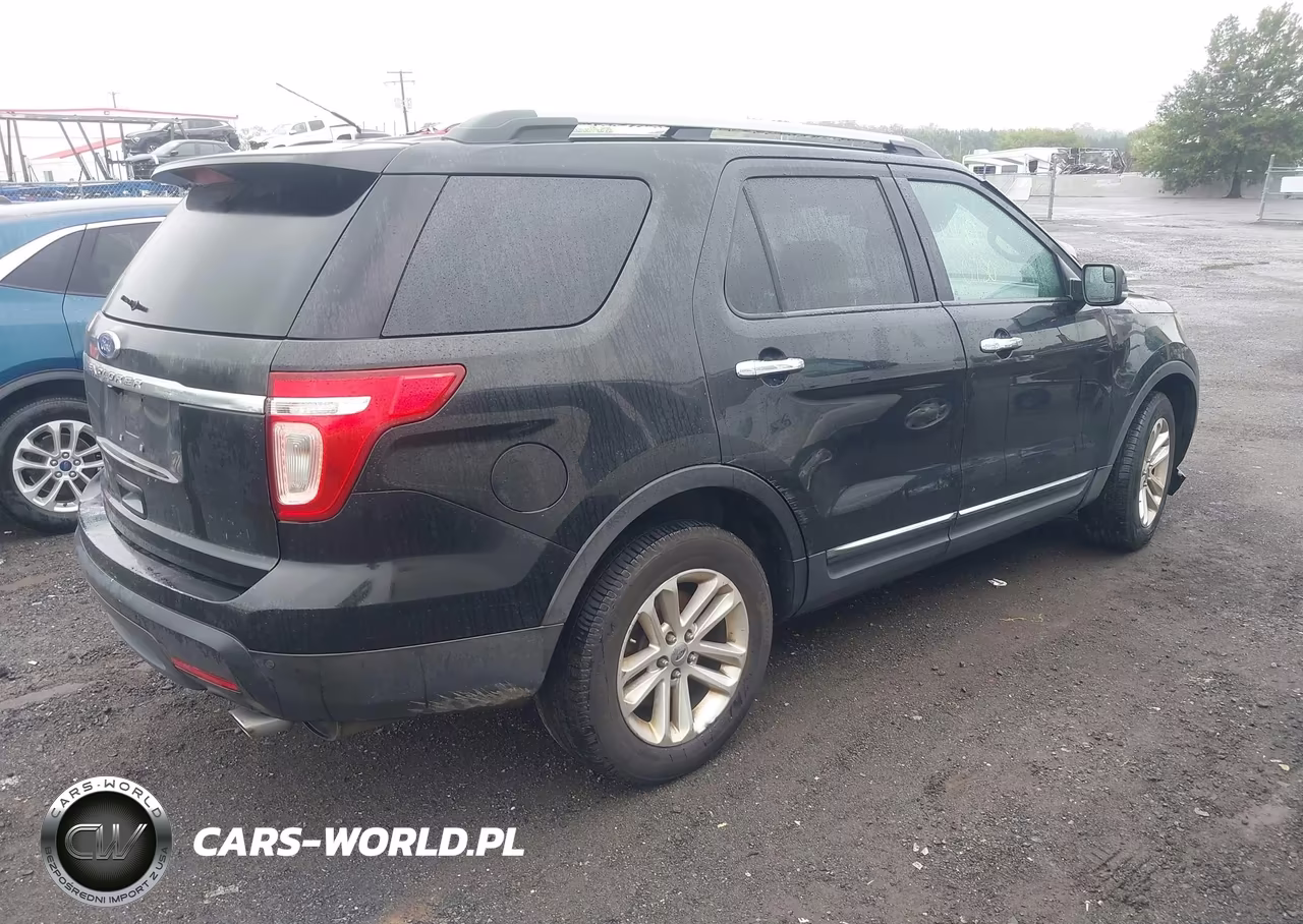 2011 Ford Explorer Xlt VIN:1FMHK7D88BGA41522 - 4