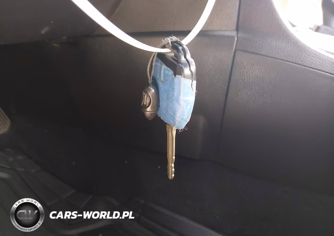 2016 Toyota Corolla Le VIN:5YFBURHE6GP557108 - 11