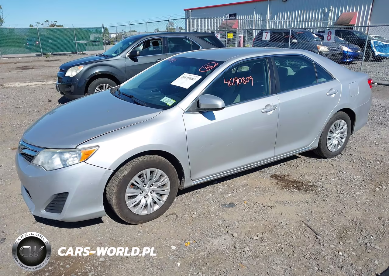 2014 Toyota Camry Le VIN:4T4BF1FK5ER372649 - 2