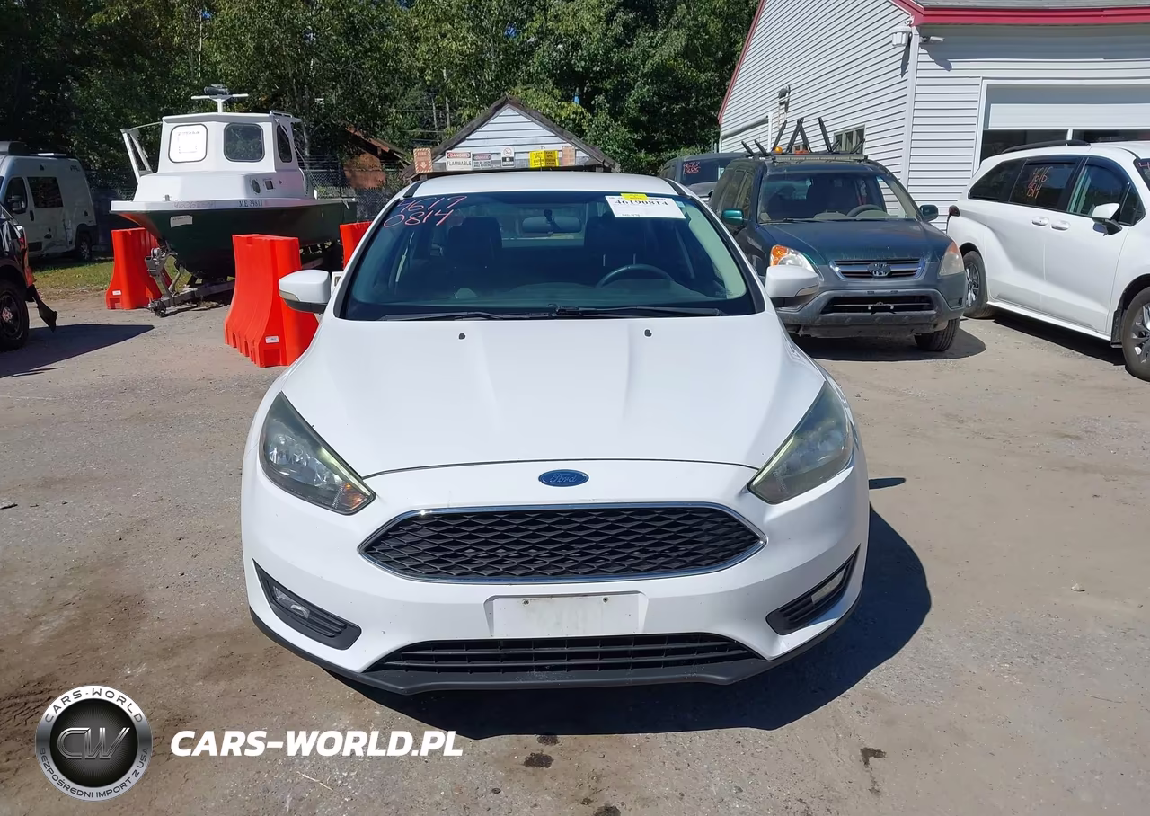 2016 Ford Focus Se VIN:1FADP3F29GL330189 - 13