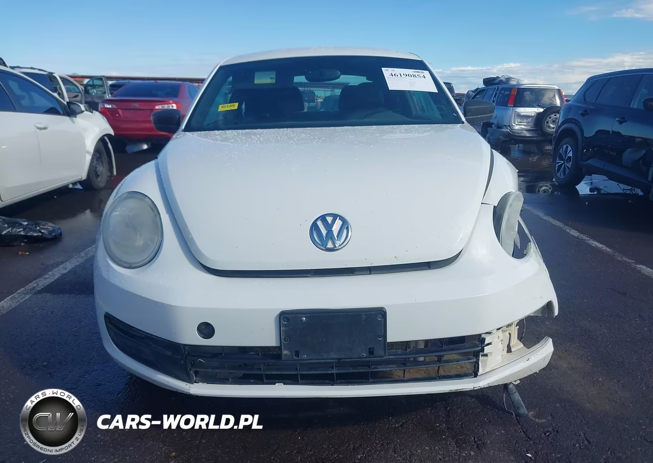 2013 Volkswagen Beetle 2.5L Entry VIN:3VWFP7AT8DM654851 - 12