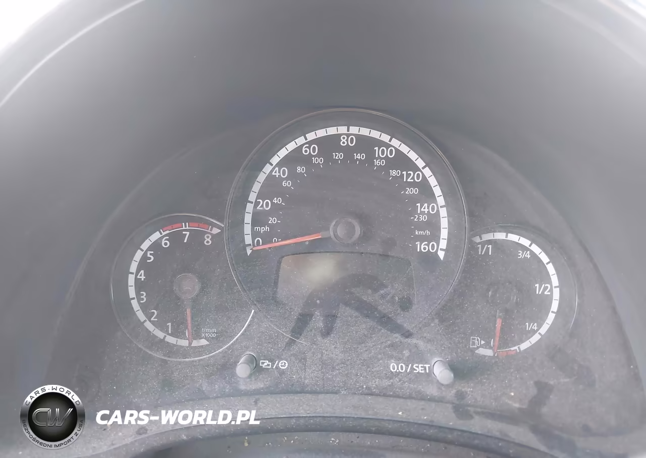 2013 Volkswagen Beetle 2.5L Entry VIN:3VWFP7AT8DM654851 - 15