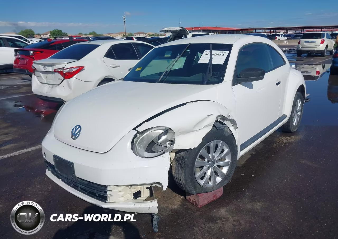 2013 Volkswagen Beetle 2.5L Entry VIN:3VWFP7AT8DM654851 - 6
