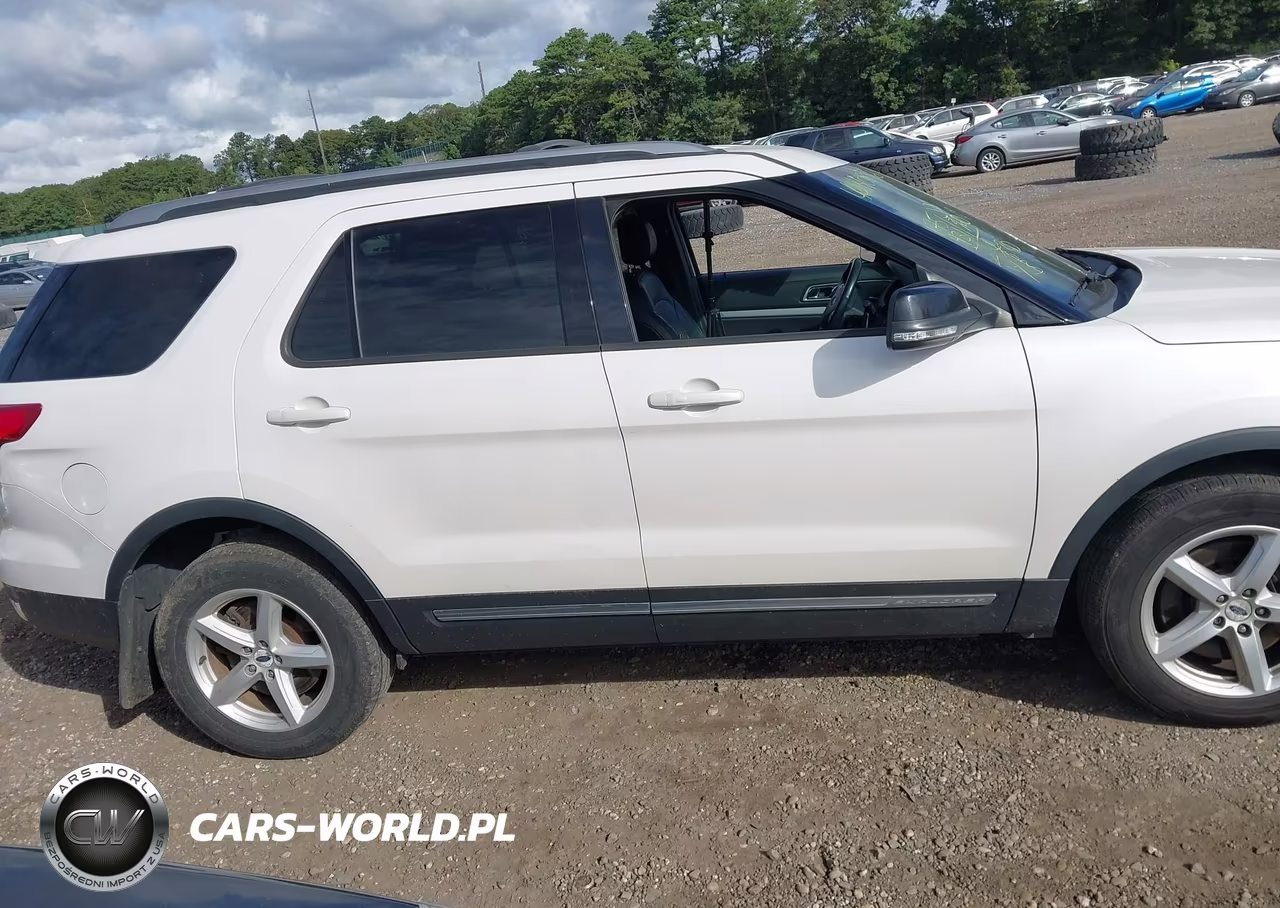 2016 Ford Explorer Xlt VIN:1FM5K8D82GGC68754 - 13