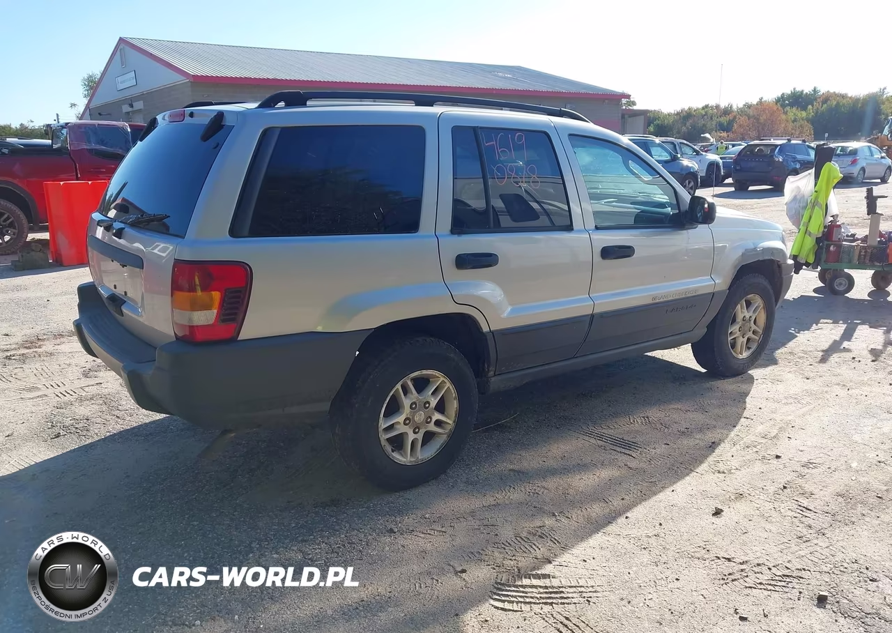 2004 Jeep Grand Cherokee Laredo VIN:1J4GW48S84C262390 - 4