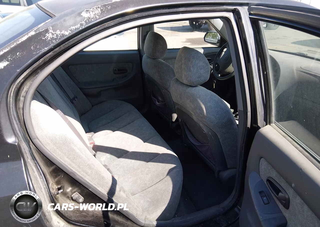 2003 Hyundai Elantra Gls-Gt VIN:KMHDN45D53U623192 - 8