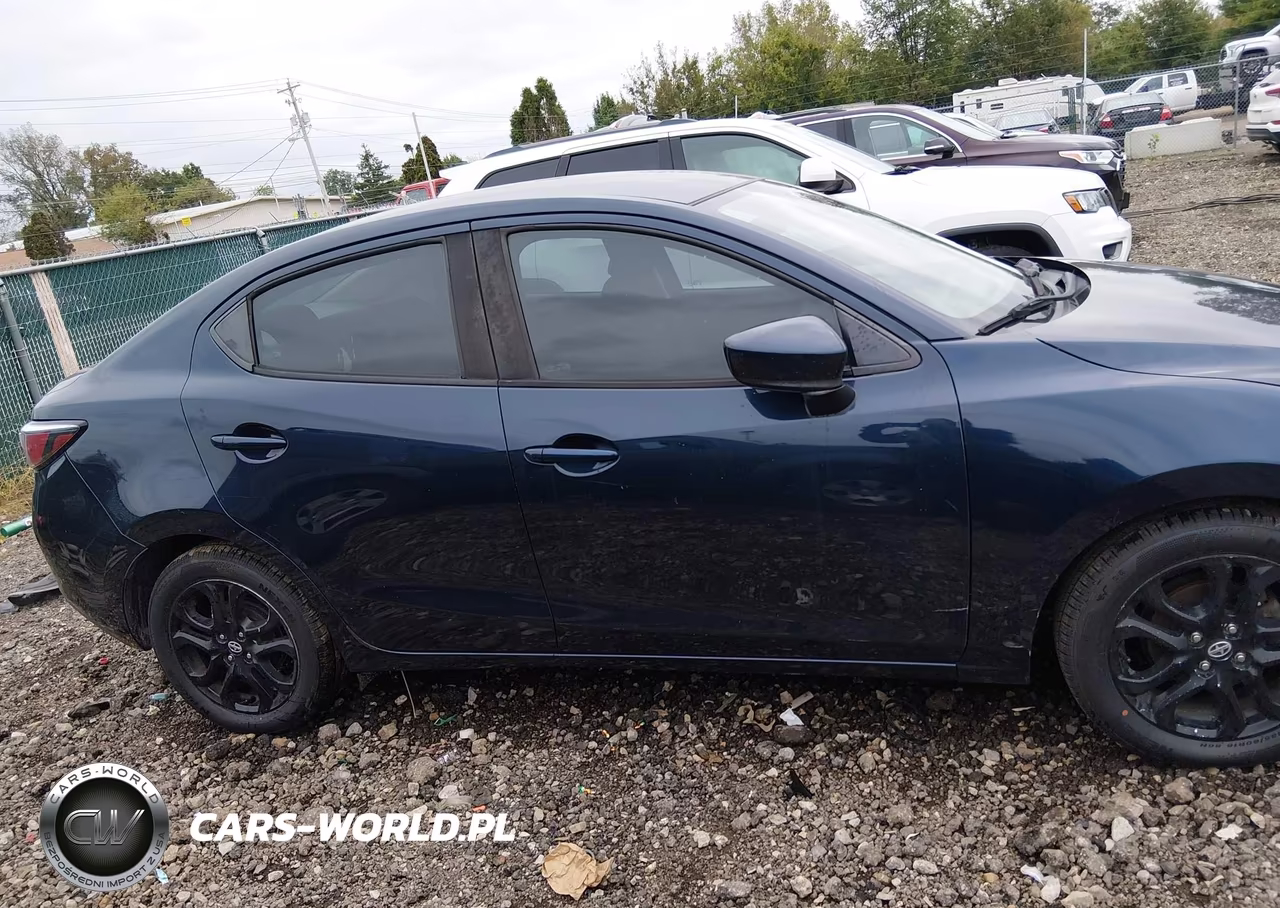 2016 Scion Ia VIN:3MYDLBZV1GY145293 - 14