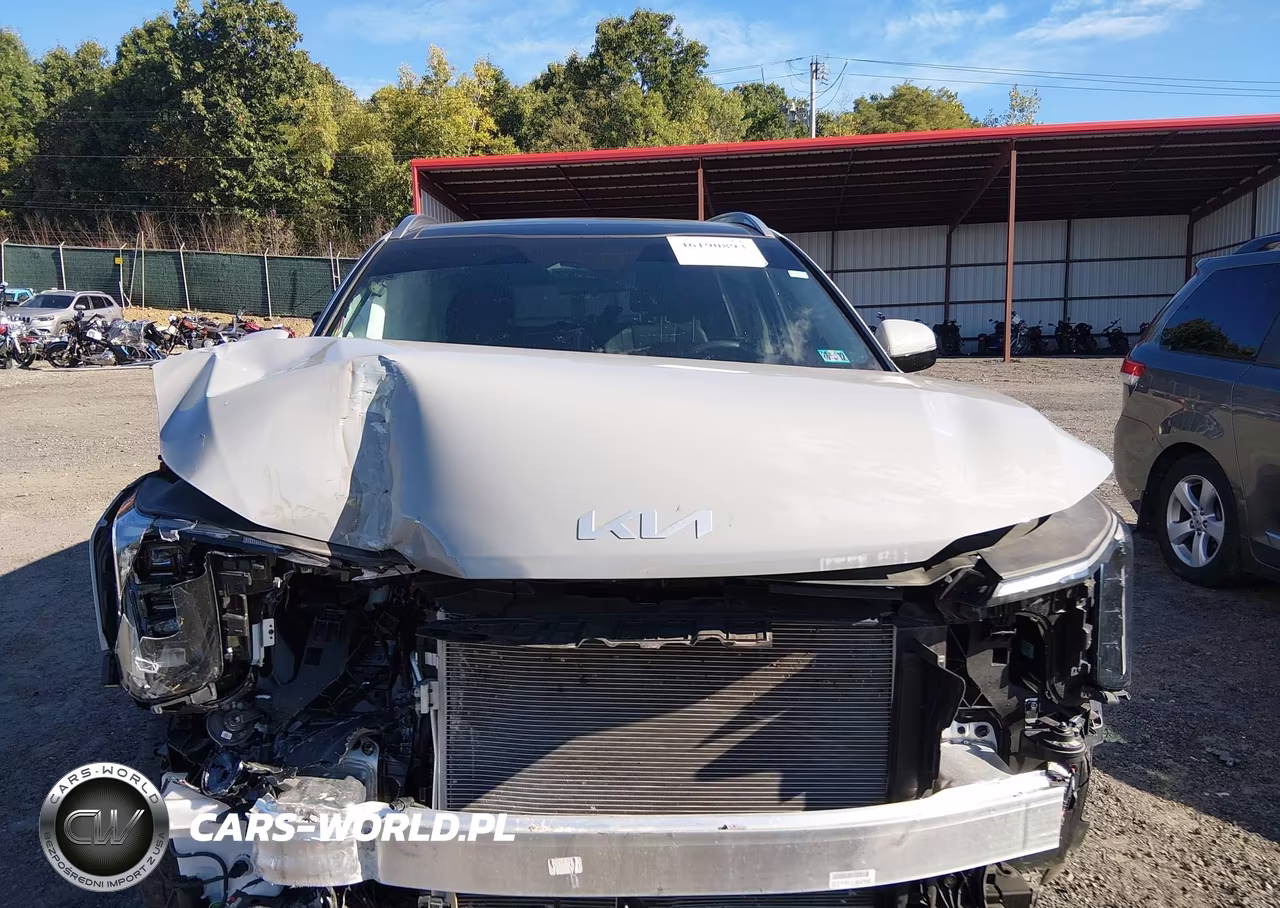 2025 Kia Sorento S VIN:5XYRLDJCXSG323063 - 12