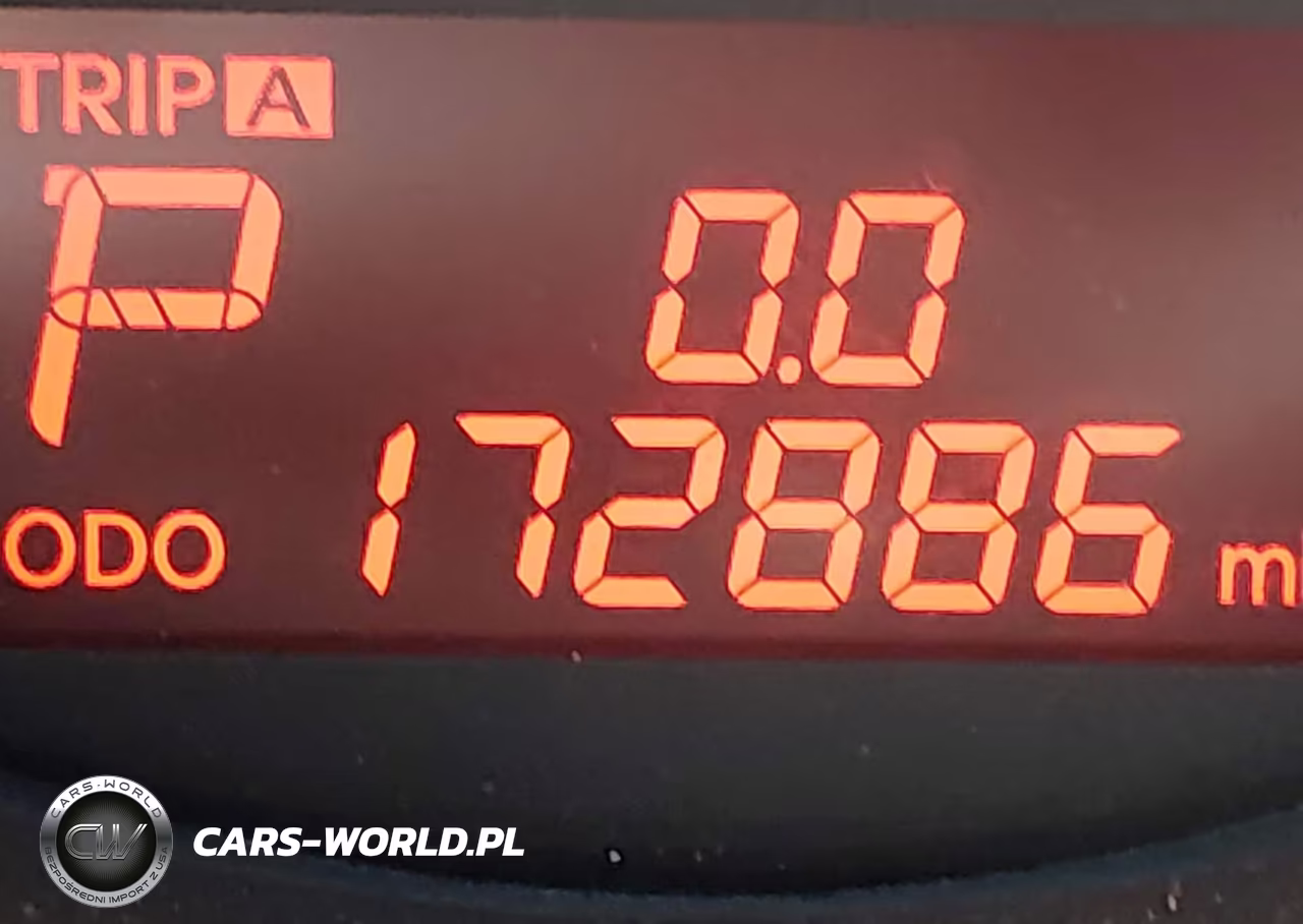 2011 Kia Sorento Lx VIN:5XYKT3A10BG009772 - 12