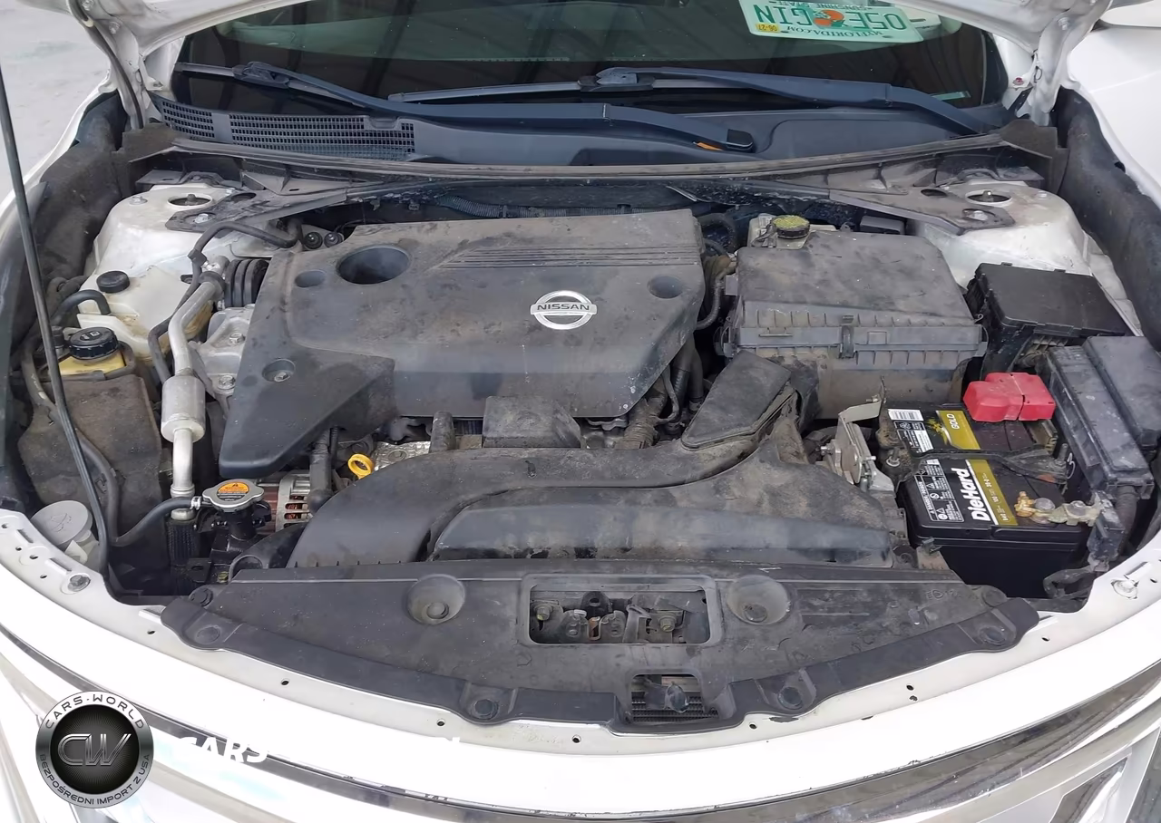 2015 Nissan Altima 2.5 S VIN:1N4AL3AP8FN392090 - 10