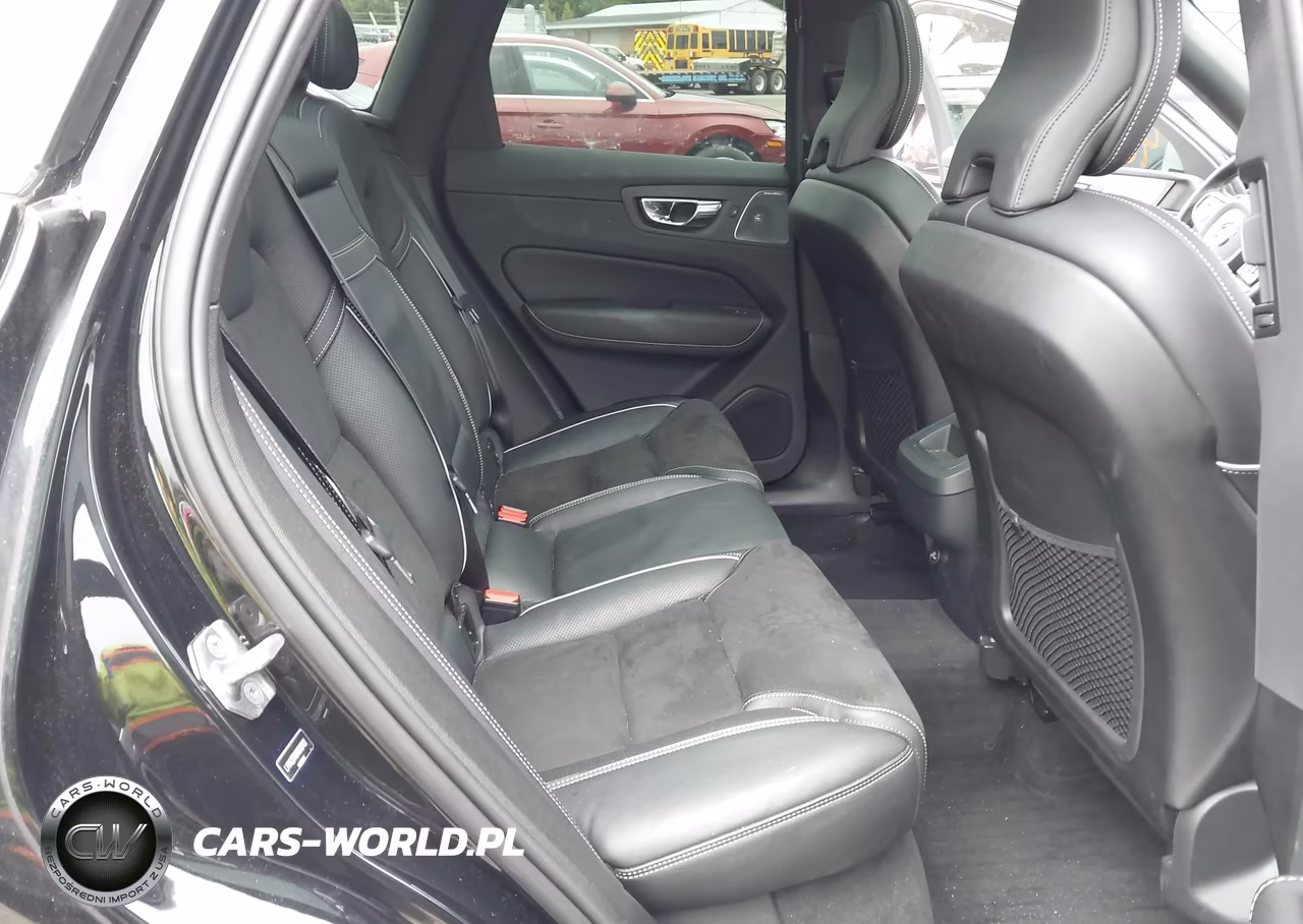 2019 Volvo Xc60 T6 R-Design VIN:LYVA22RM8KB302402 - 8