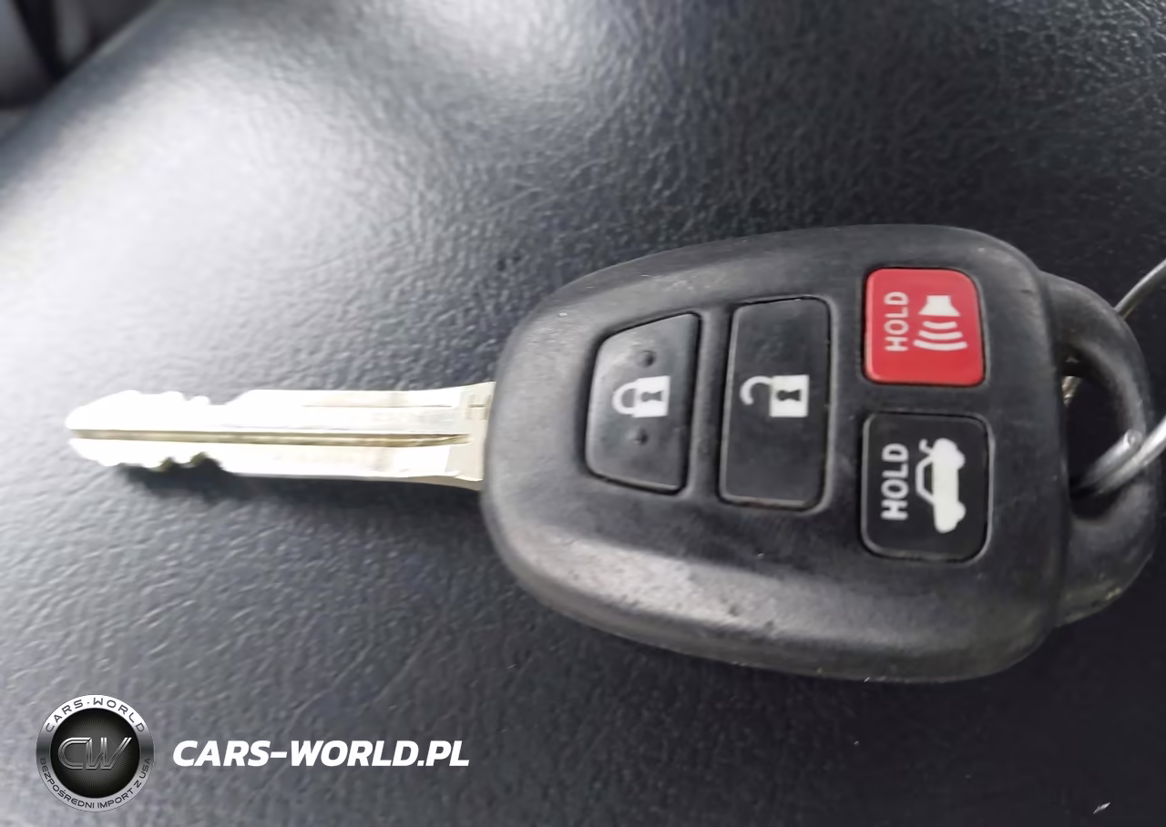 2015 Toyota Camry Le VIN:4T4BF1FK6FR471630 - 11