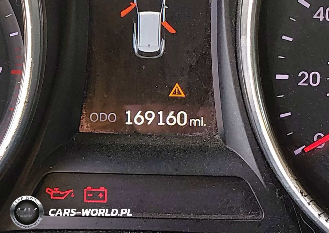 2013 Hyundai Santa Fe Sport 2.0T VIN:5XYZU3LA2DG072674 - 16