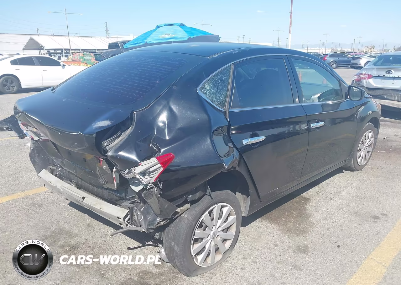 2016 Nissan Sentra S VIN:3N1AB7AP1GY216445 - 4