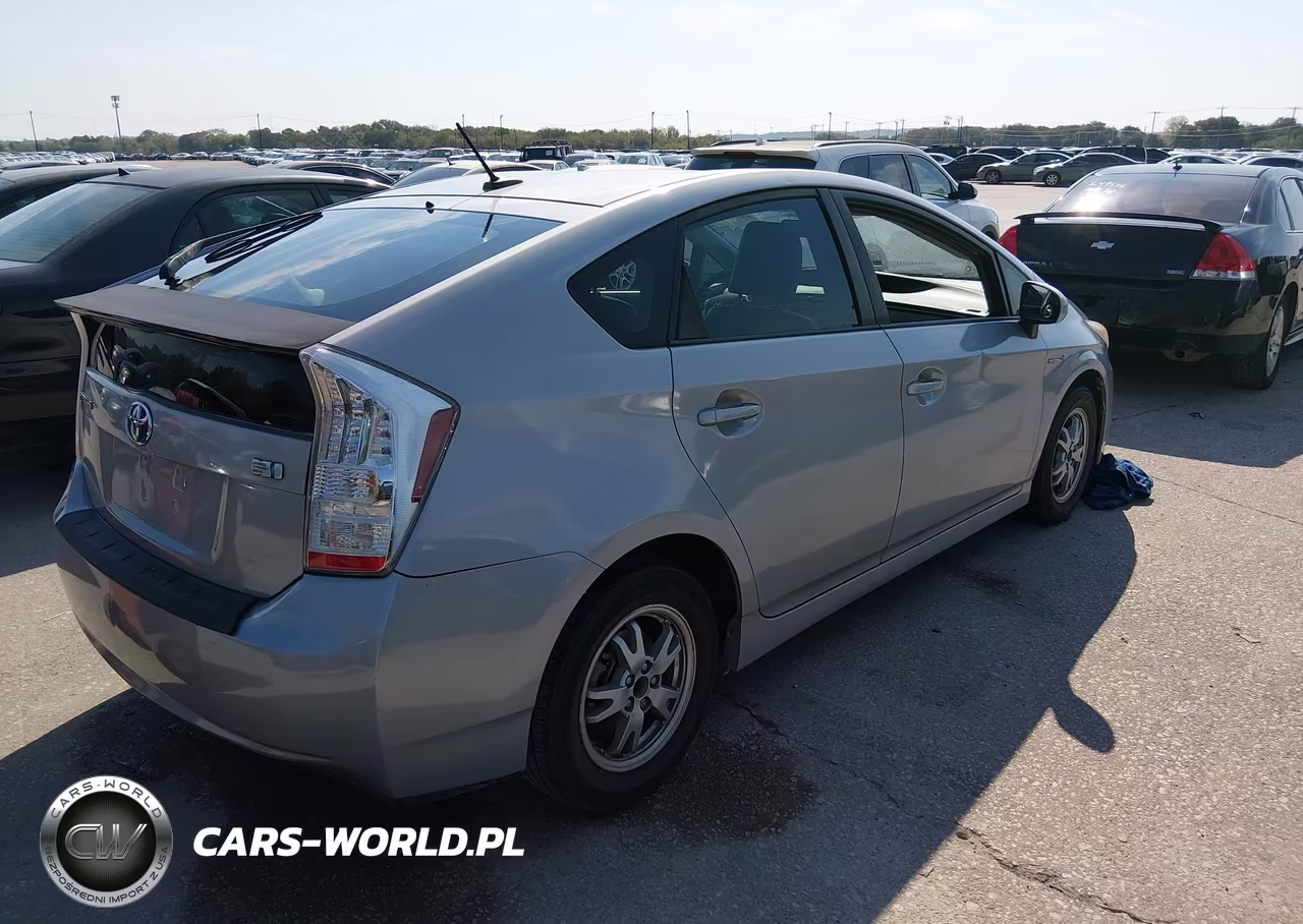 2010 Toyota Prius Iii VIN:JTDKN3DUXA0083625 - 4