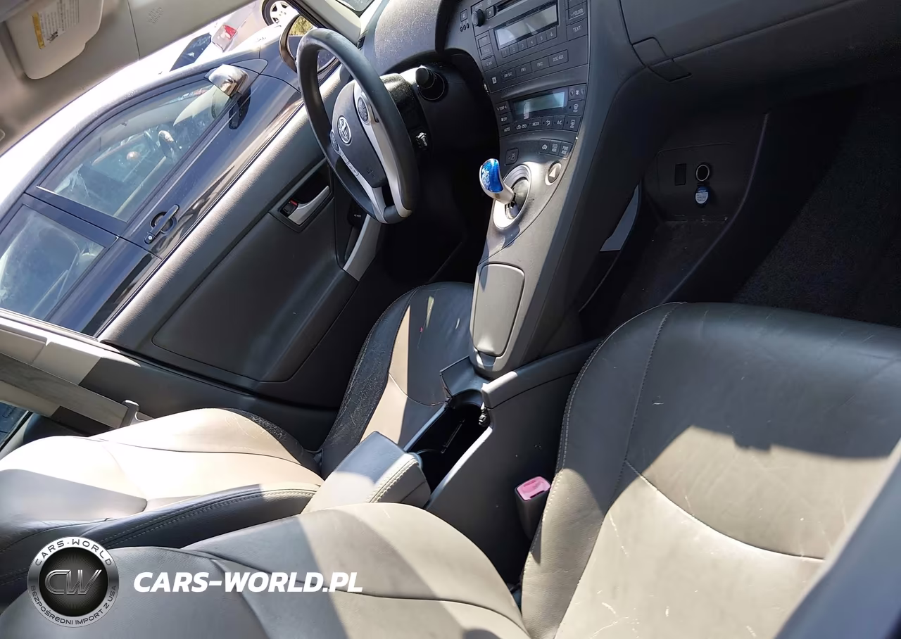 2010 Toyota Prius Iii VIN:JTDKN3DUXA0083625 - 5