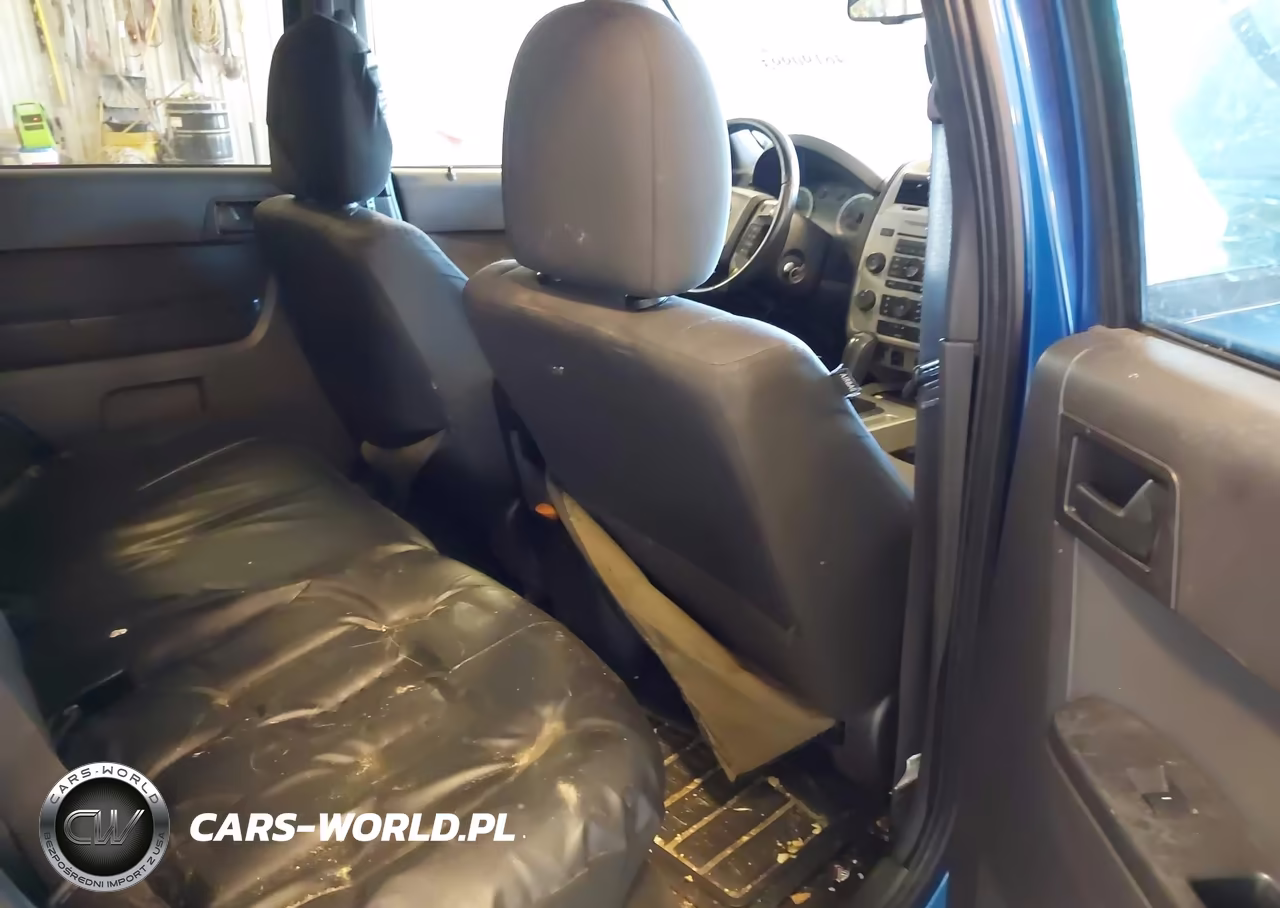2011 Ford Escape Xlt VIN:1FMCU0D72BKC17044 - 8
