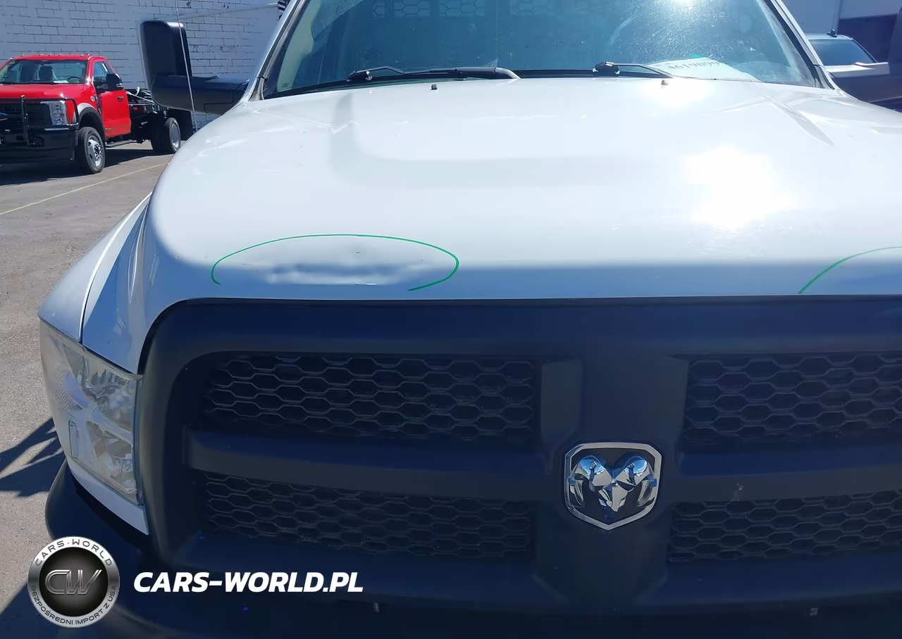 2018 Ram 3500 Chassis Tradesman-Slt VIN:3C7WRTAL7JG272913 - 6
