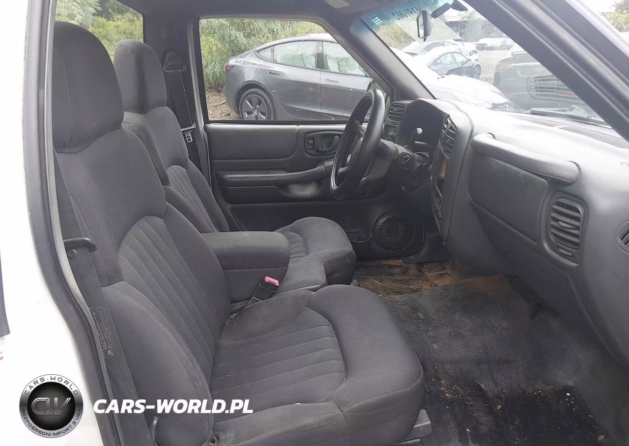 2003 Chevrolet S-10 Fleet VIN:1GCCS14X638156277 - 5