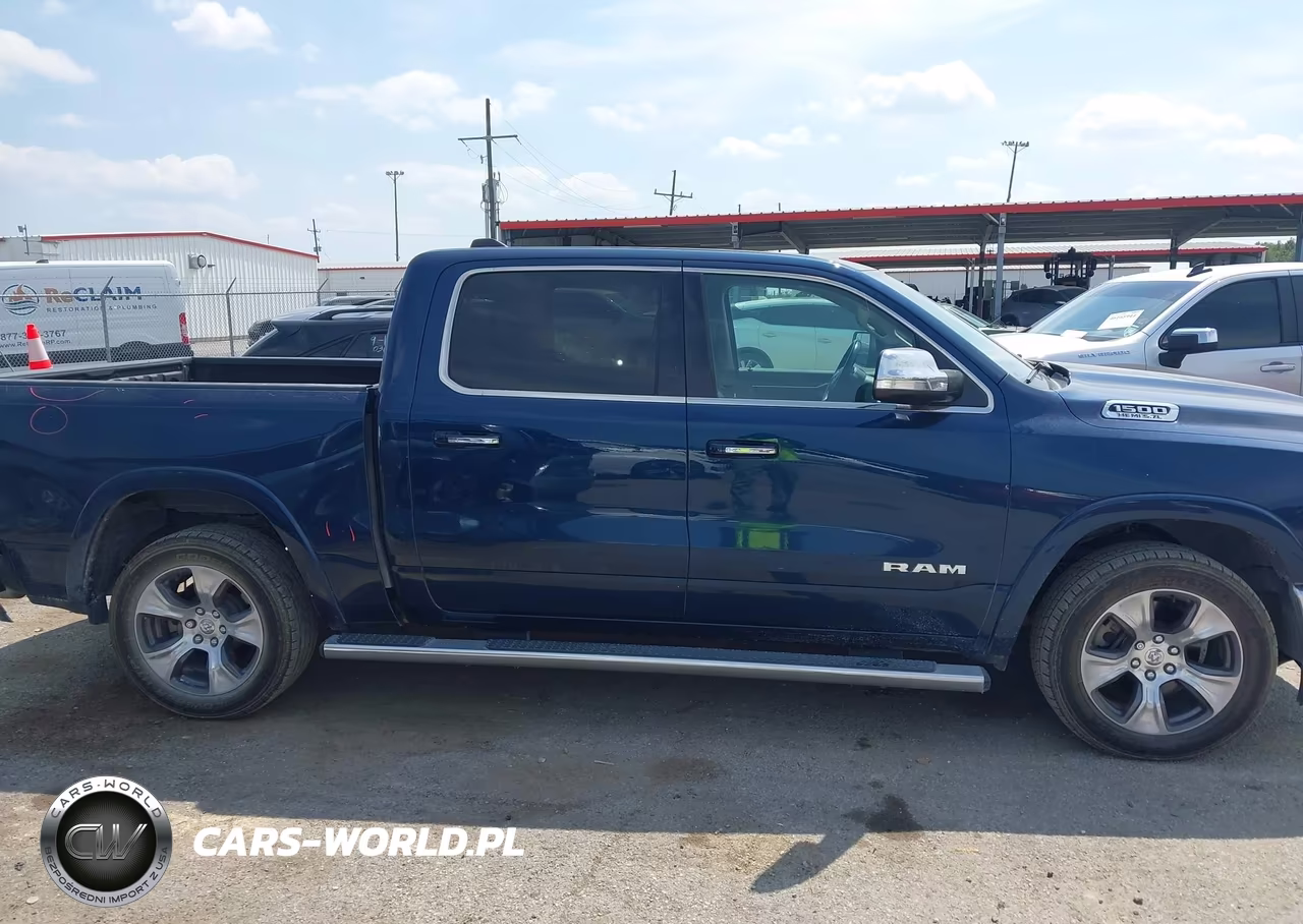 2020 Ram 1500 Laramie 4X4 5'7 Box VIN:1C6SRFJT4LN325047 - 13