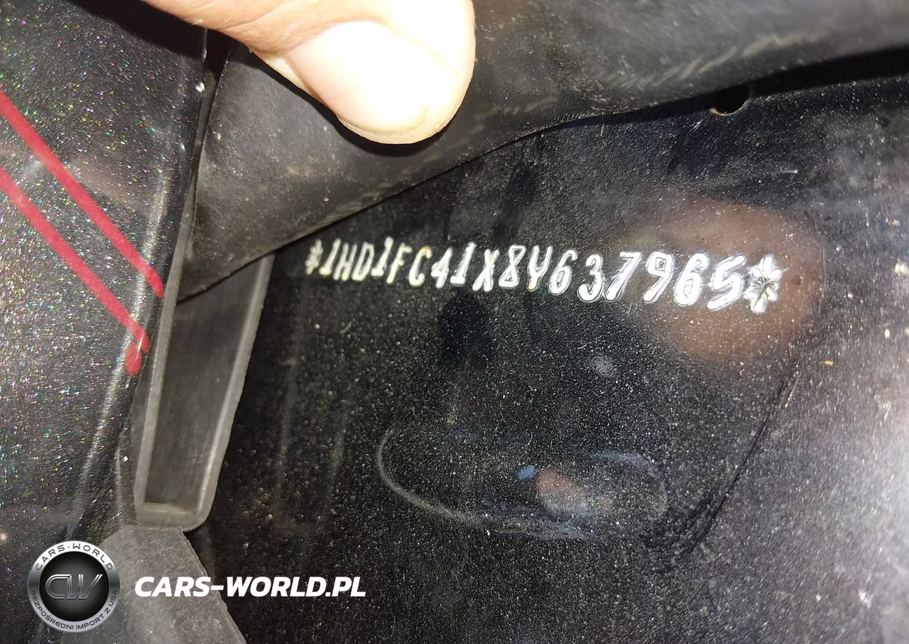 2008 Harley-Davidson Flhtcui VIN:1HD1FC41X8Y637965 - 10