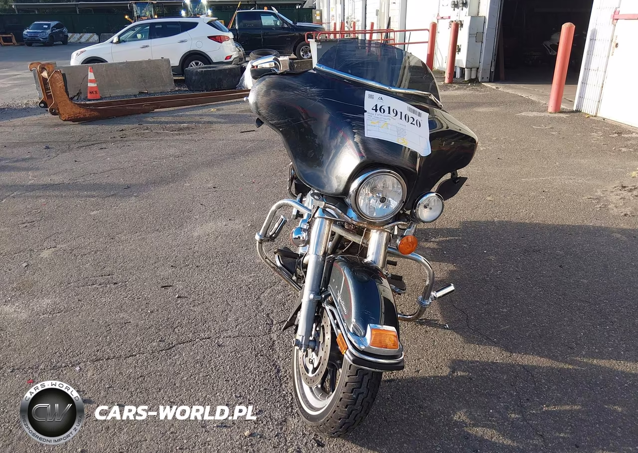 2008 Harley-Davidson Flhtcui VIN:1HD1FC41X8Y637965 - 5