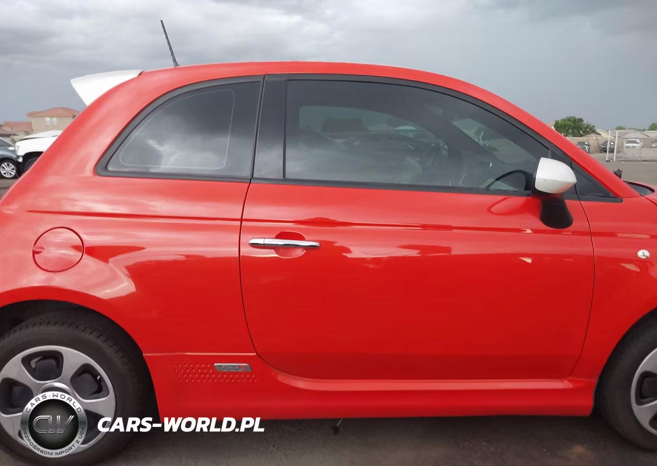 2016 Fiat 500E Battery Electric VIN:3C3CFFGE5GT113718 - 13