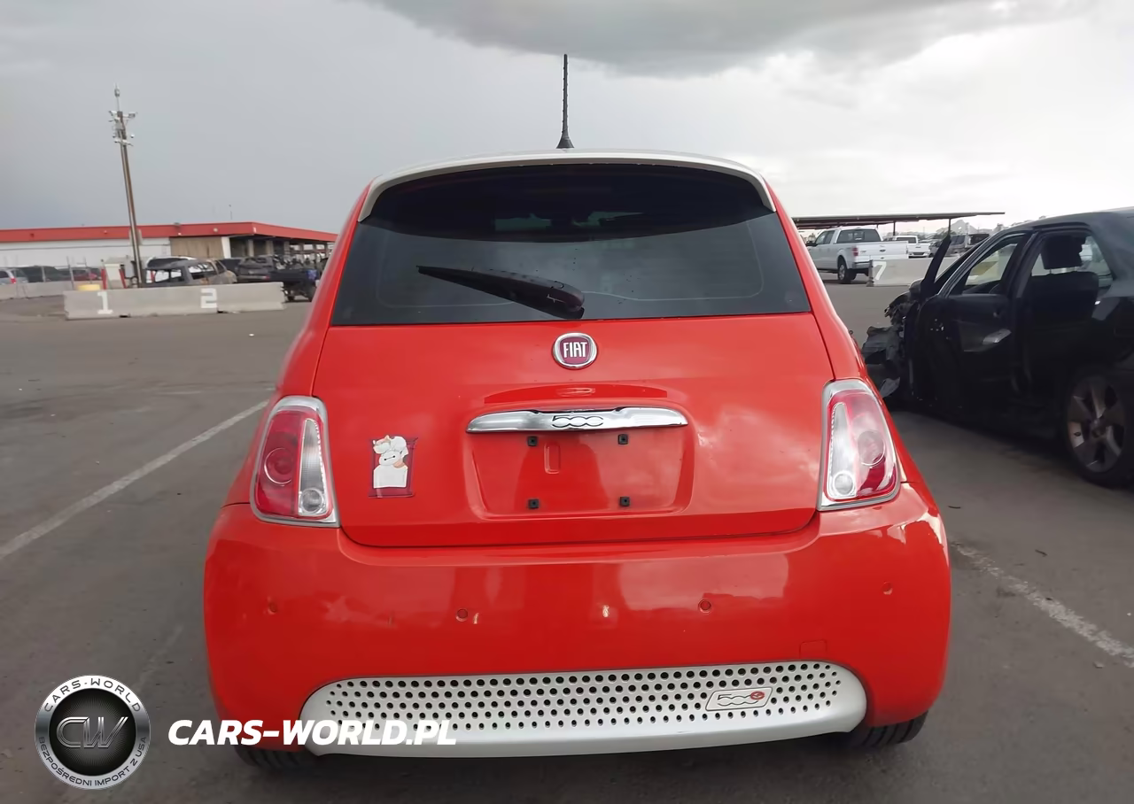 2016 Fiat 500E Battery Electric VIN:3C3CFFGE5GT113718 - 16