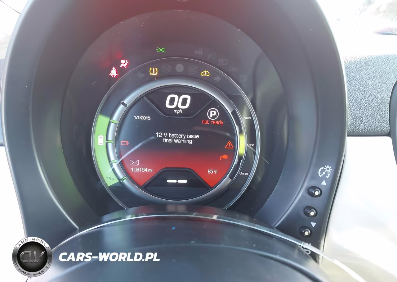 2016 Fiat 500E Battery Electric VIN:3C3CFFGE5GT113718 - 18