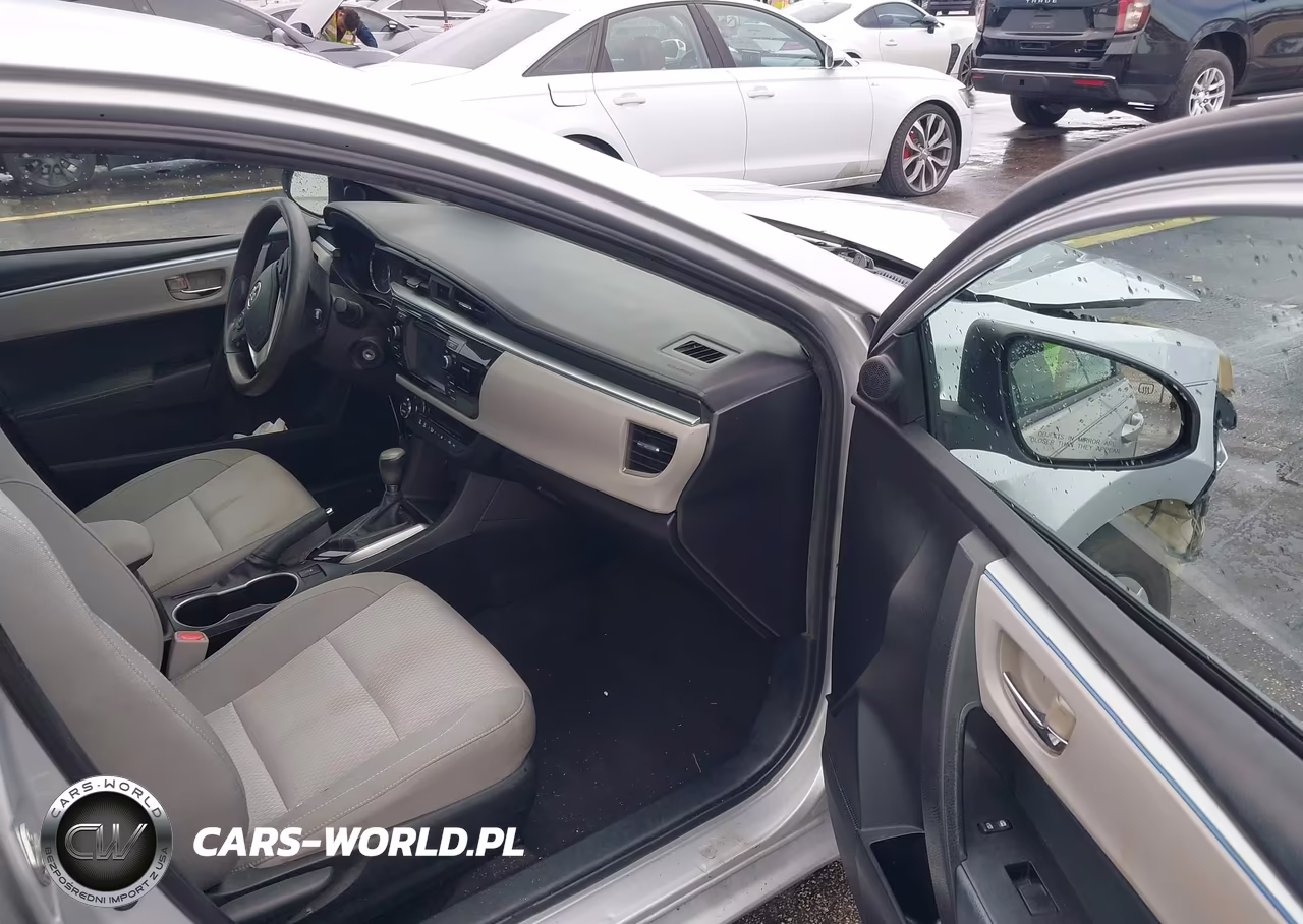 2015 Toyota Corolla Le VIN:2T1BURHE0FC294113 - 5