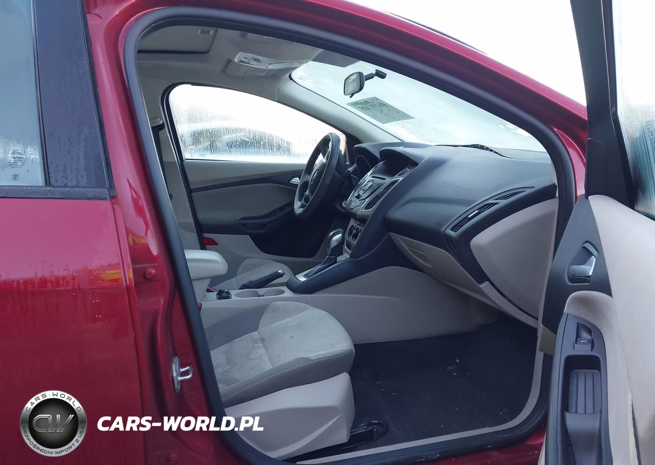 2014 Ford Focus Se VIN:1FADP3F21EL367377 - 5