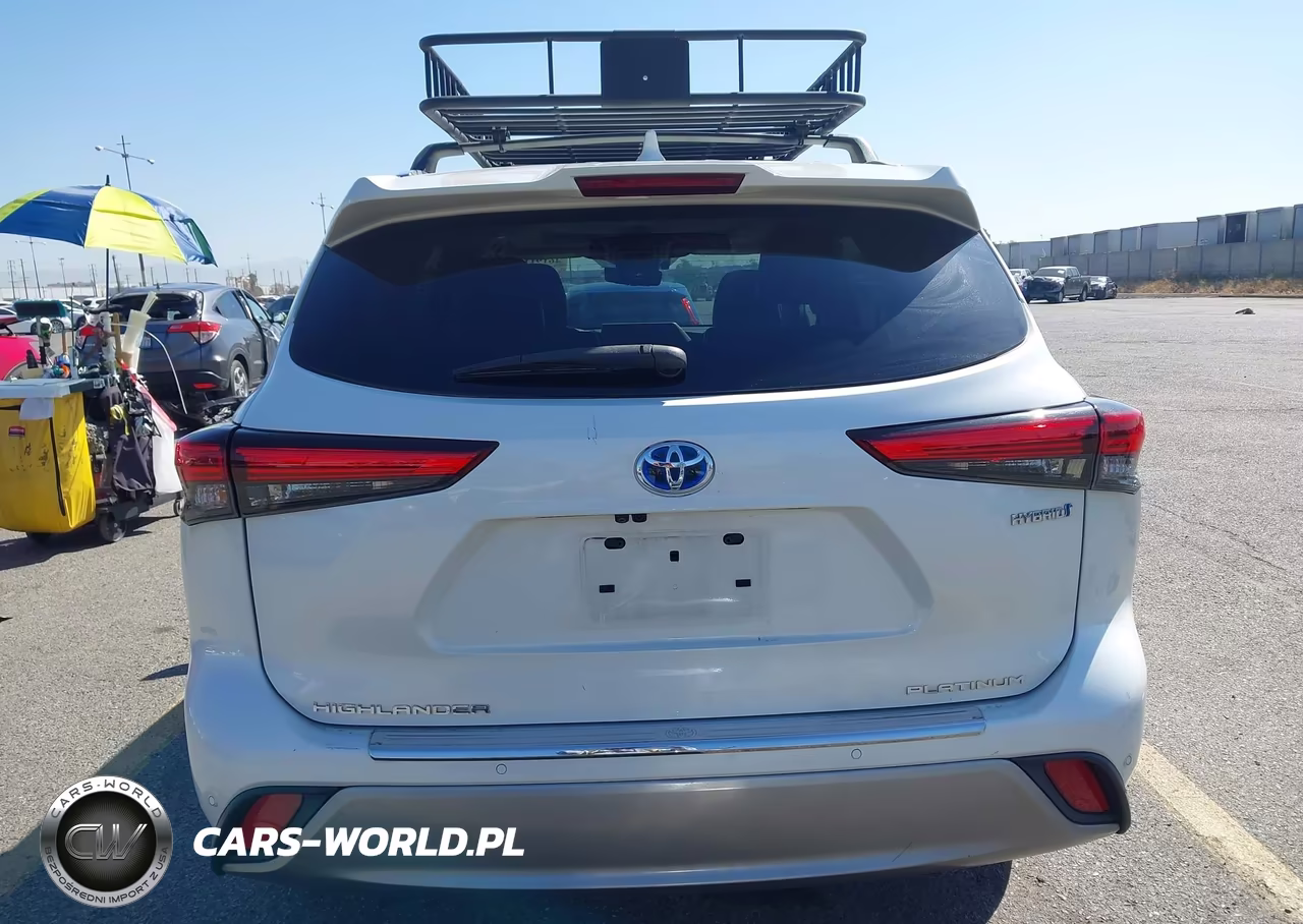 2021 Toyota Highlander Hybrid Platinum VIN:5TDEBRCH9MS021728 - 17
