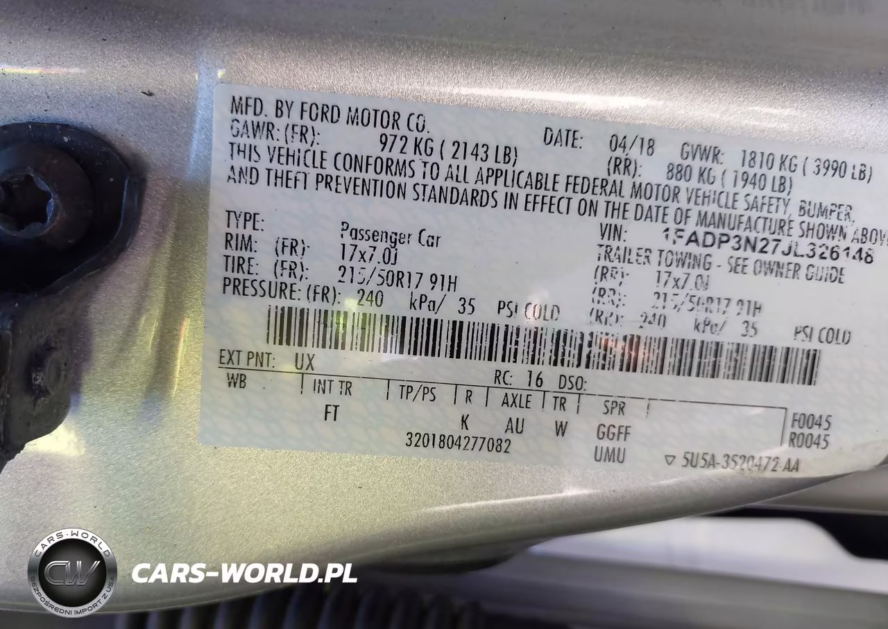 2018 Ford Focus Titanium VIN:1FADP3N27JL326148 - 9