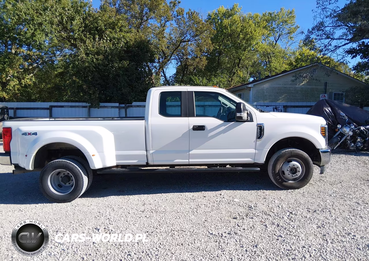 2018 Ford F-350 Xl VIN:1FT8X3D60JEC69988 - 14