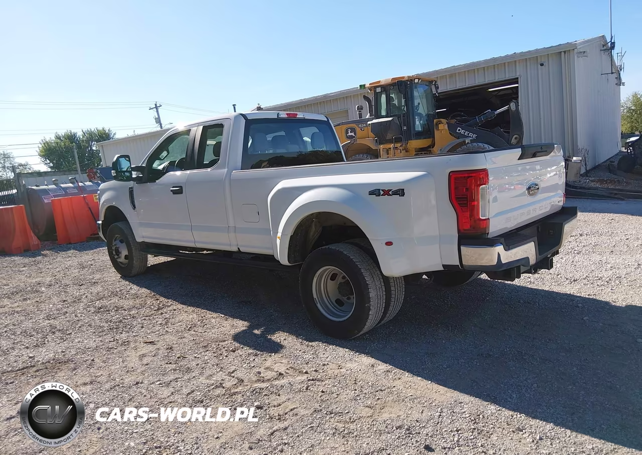 2018 Ford F-350 Xl VIN:1FT8X3D60JEC69988 - 3