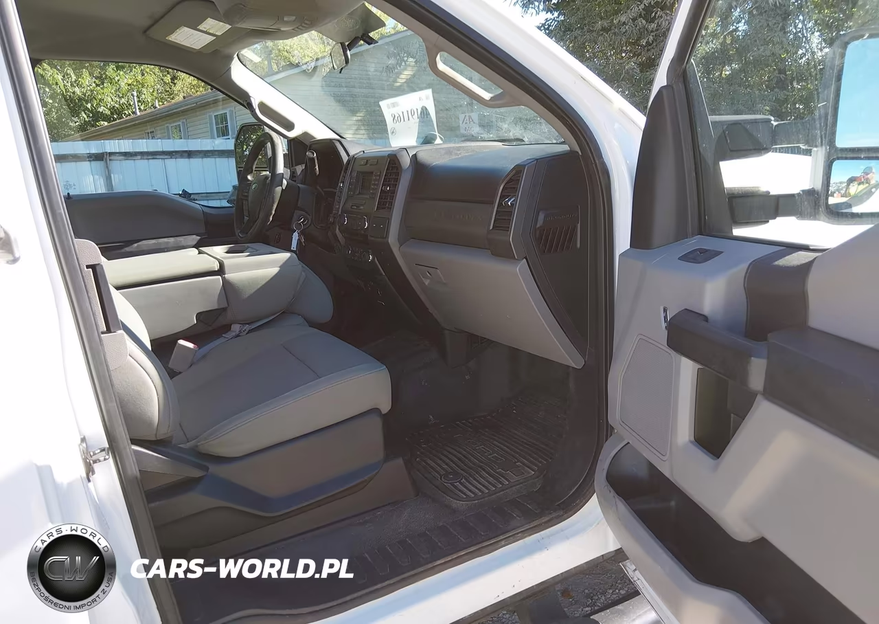 2018 Ford F-350 Xl VIN:1FT8X3D60JEC69988 - 5