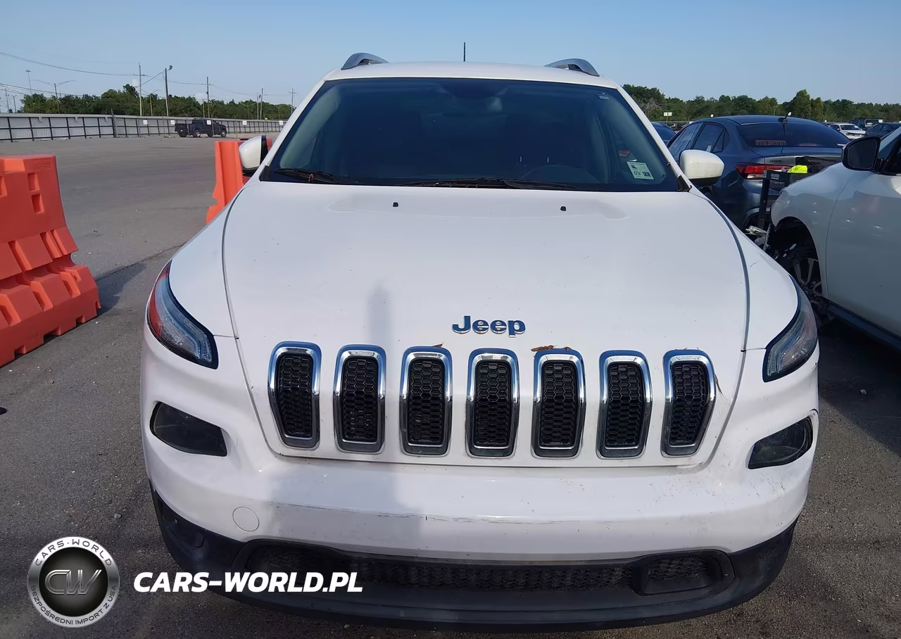 2018 Jeep Cherokee Latitude Fwd VIN:1C4PJLCBXJD566803 - 12