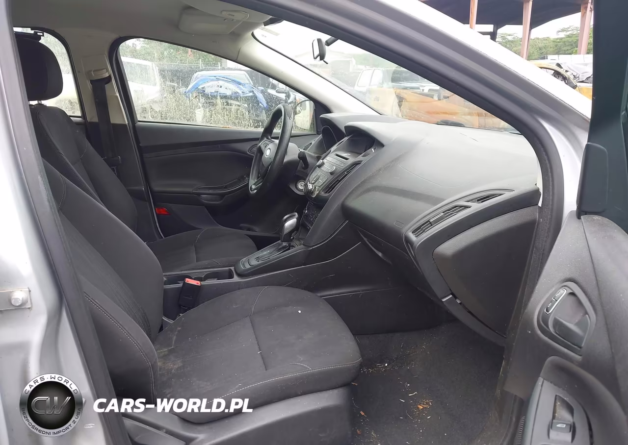 2016 Ford Focus S VIN:1FADP3E24GL322390 - 5