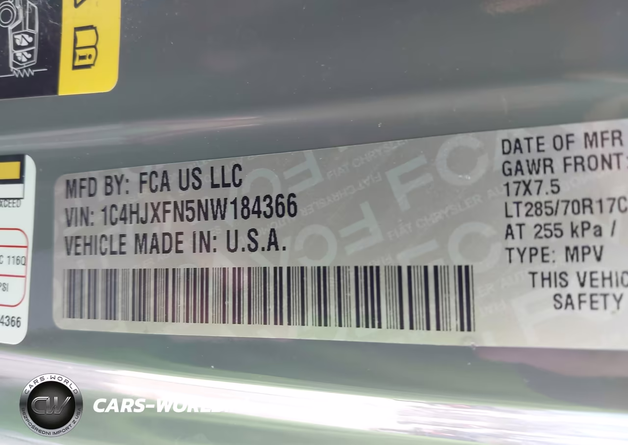 2022 Jeep Wrangler Unlimited Rubicon 4X4 VIN:1C4HJXFN5NW184366 - 9