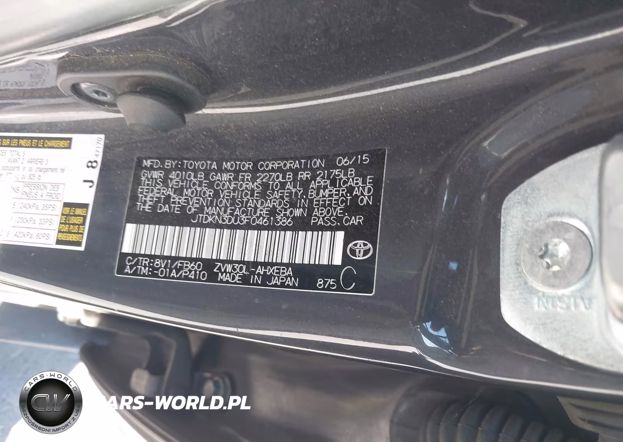 2015 Toyota Prius Two VIN:JTDKN3DU3F0461386 - 9