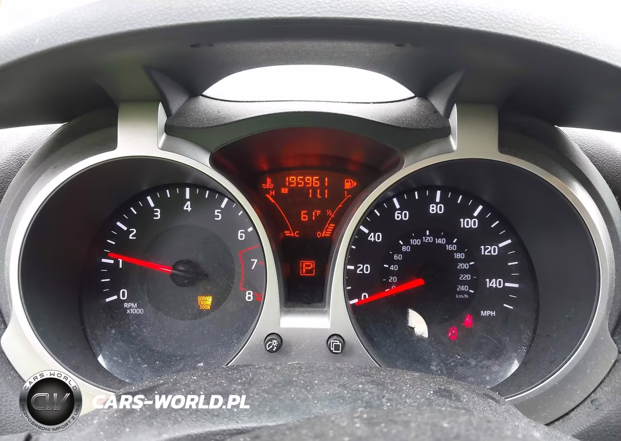 2015 Nissan Juke S VIN:JN8AF5MR3FT509620 - 7