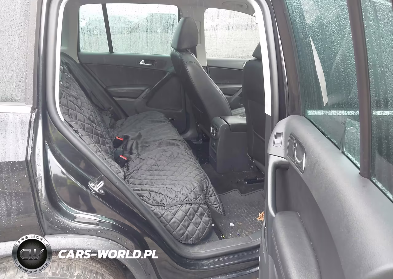 2017 Volkswagen Tiguan 2.0T Sel VIN:WVGVV7AX6HW506724 - 8